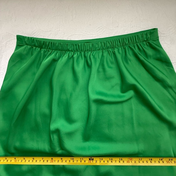 J. Crew Vibrant Satin Green Midi-Skirt size M NWT - Picture 10 of 10